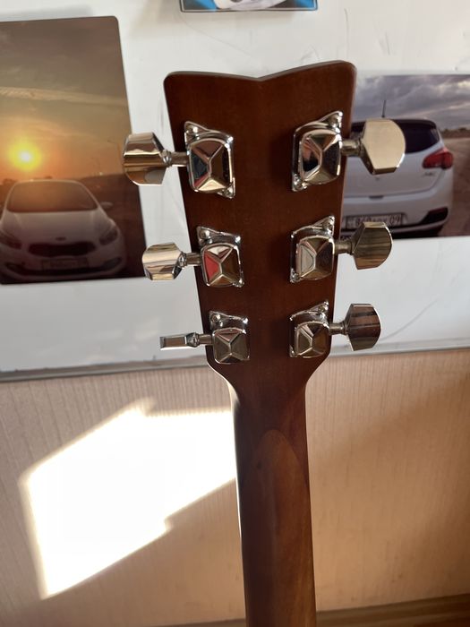 Продаю YAMAHA F310