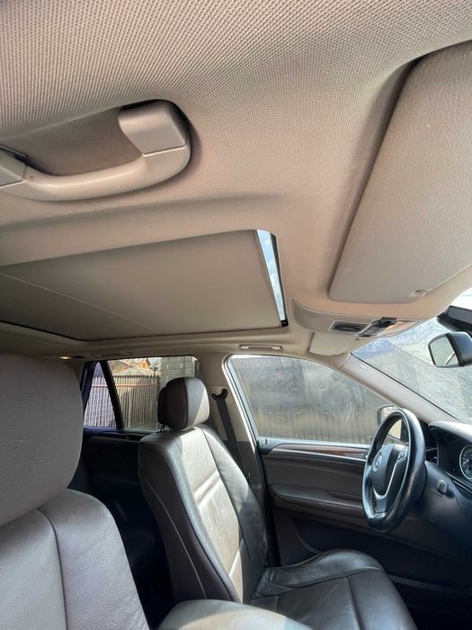 BMW X5 2011 — imagine 4