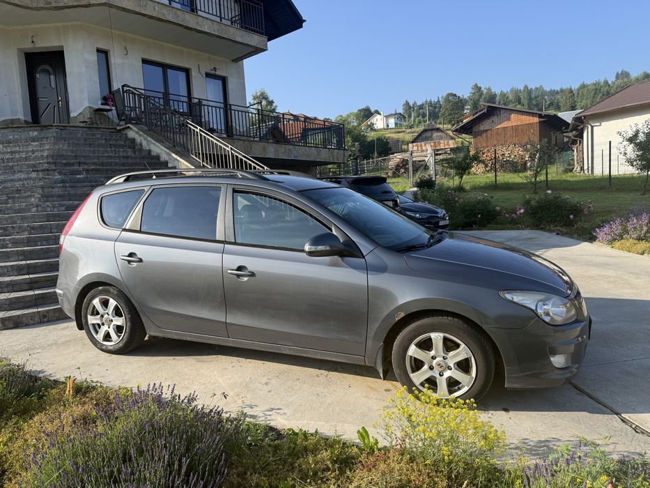 HYUNDAI i30 2010 — imagine 2