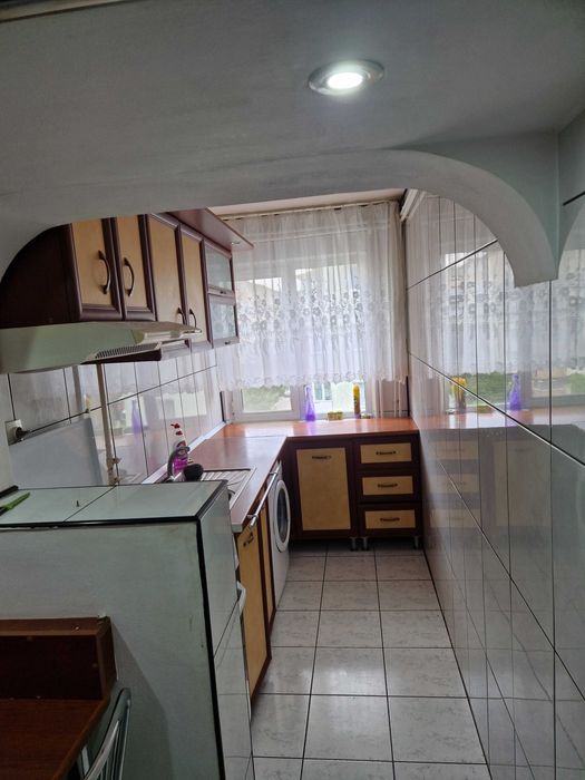 Apartament de închiriat valcea