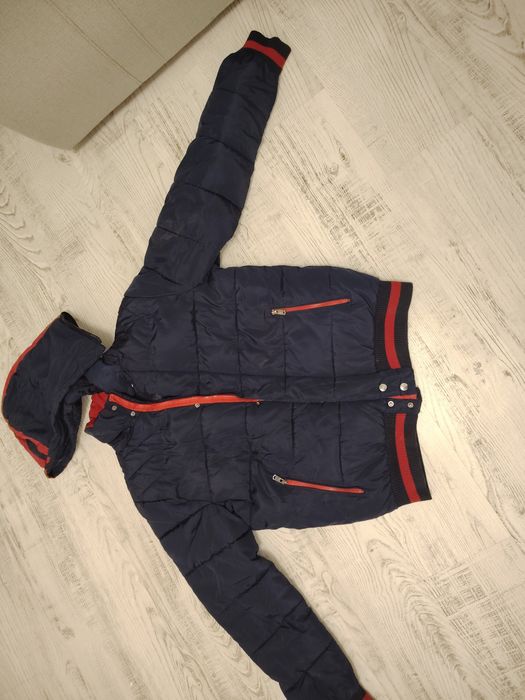 Donez geaca  București