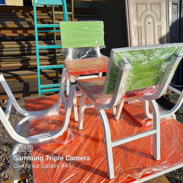 Болалар учун стол -стуллар улгуржи (оптом) нархларда.