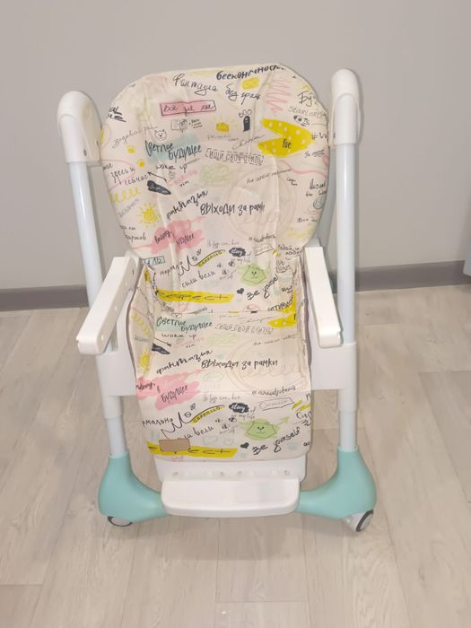 Продам детский стул