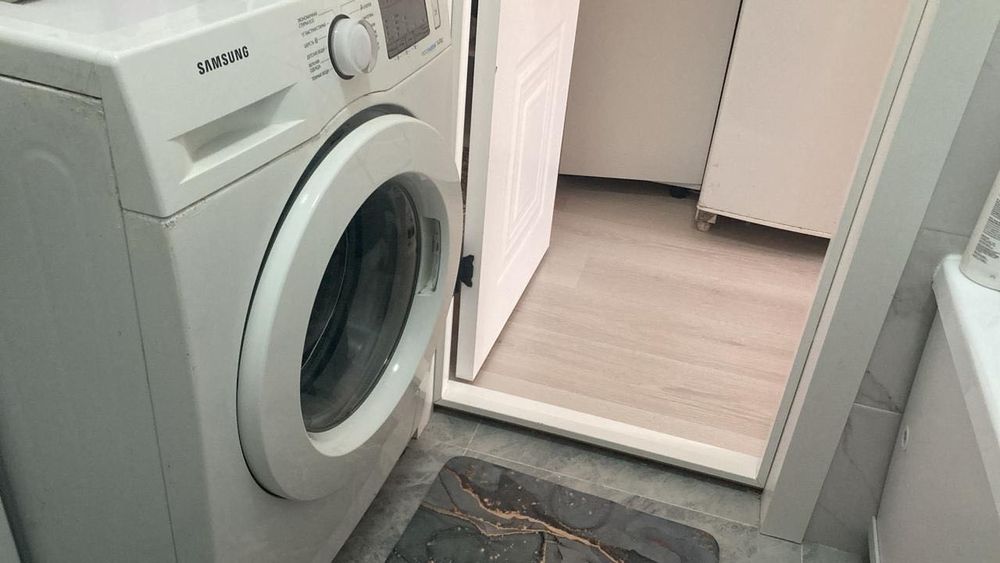 Продаю стир машину бу