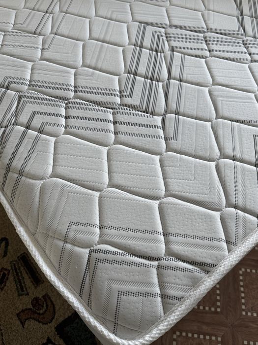 Продам ортапедический матрас новый