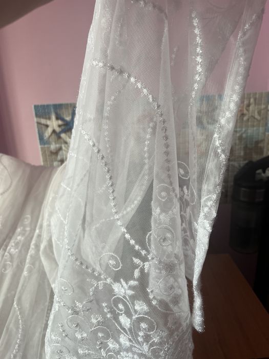 Продам тюль сетка с узорами