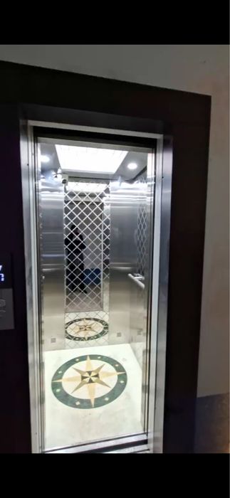 Urganch shahar markazida kvartira sotiladi 2/7/9 Asa club orqasida