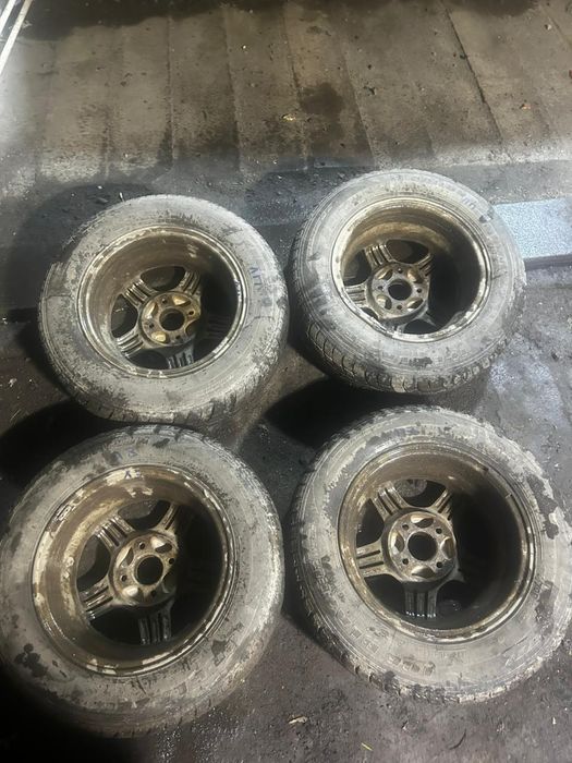 Продам комплект дисков на липучках