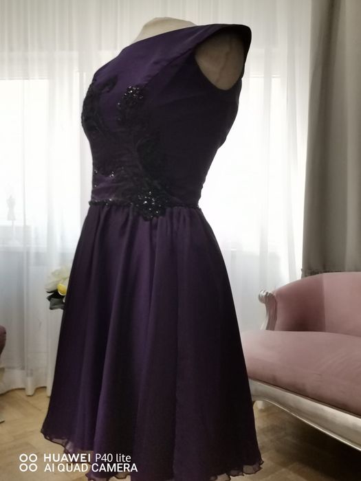 Rochie tafta dublata cu voal aplicatii dantela neagra