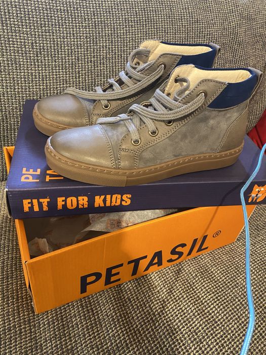 Детски обувки PETASIL - 35 номер