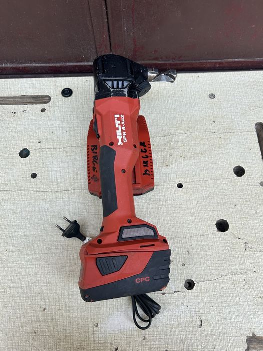 Foarfeca pt tabla ondulata Hilti SPN6 A22