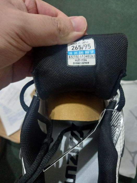 Кроссовки Mizuno Speed 2K. Новые