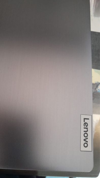 Ноутбук Lenovo, Леново