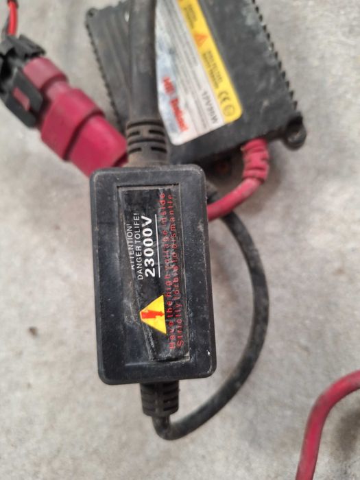 Части за Тойота Корола Версо 2004-2009