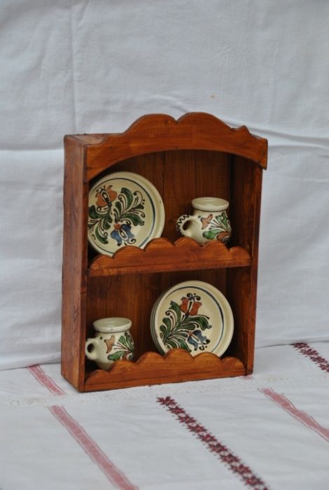 Vand dulapior din lemn