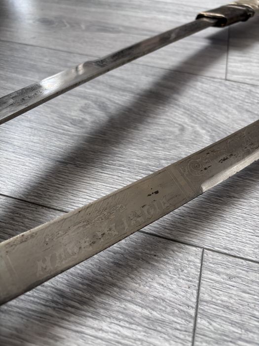 Sabii vechi cu teaca