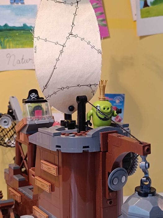 LEGO Пиратский корабль свинок