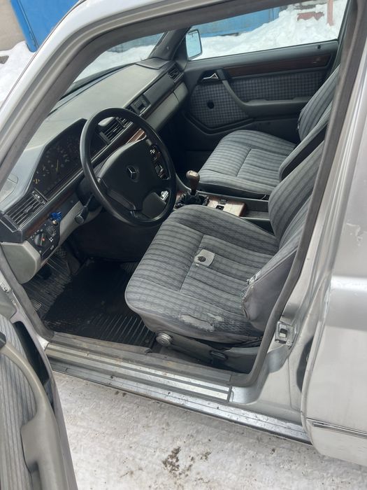 Продам Mersedes e230