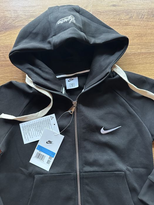 Детски,памучен,черен екип Nike с бродирано лого на гърба