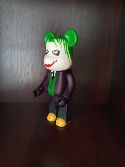 Bearbrick Joker 28 см