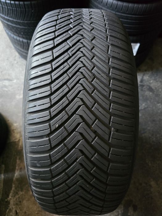 Continental 235/50 R19 103V MS all season