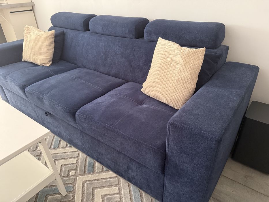 Canapea extensibila albastru inchis