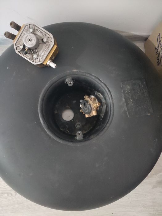 Газ Пропан 4пк 2023-й 53л таблетка балон сотилади яхши холатда