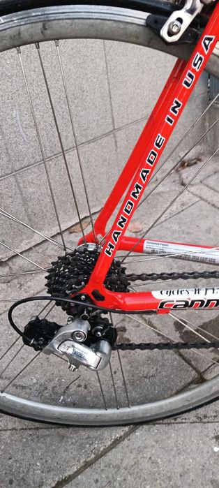 Продавам  алуминиев бегач Cannondale Saeco 28 цола,57 см
