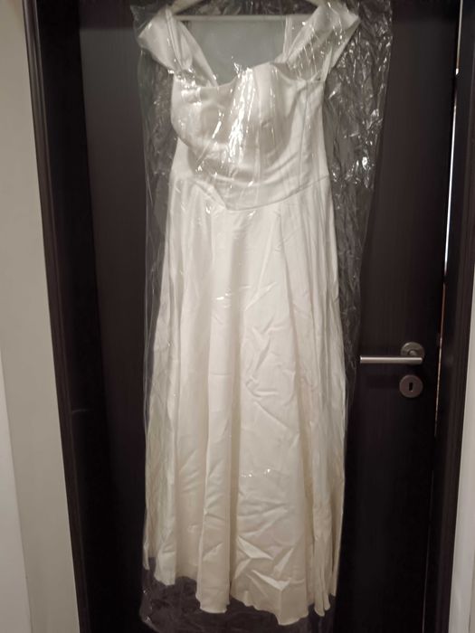 Сватбена Рокля, Воал и Роба My Wedding