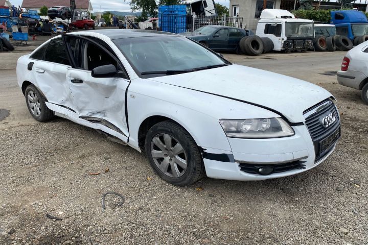 Dezmembrez Audi A6 4F/C6 [2004 - 2008] Sedan 2.7 TDI MT (180 hp) Cola