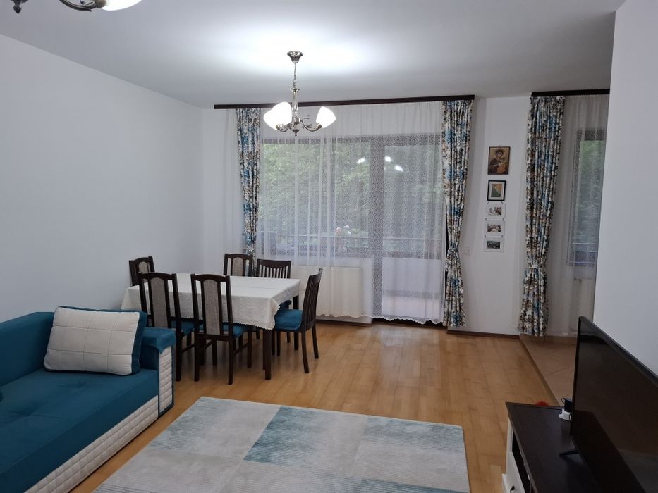 Vindem apartament  de vacanta Sinaia