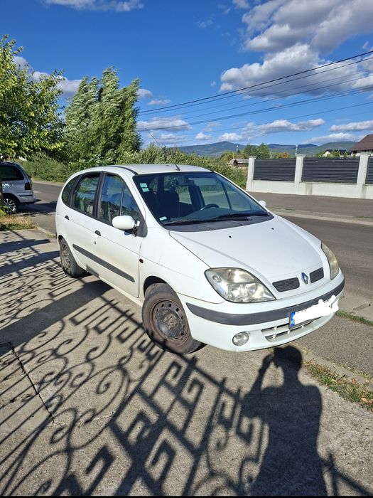 Renault Scenic 2001 - 1.6 Benzina - Unic Proprietar - ITP / RCA - Cârlig