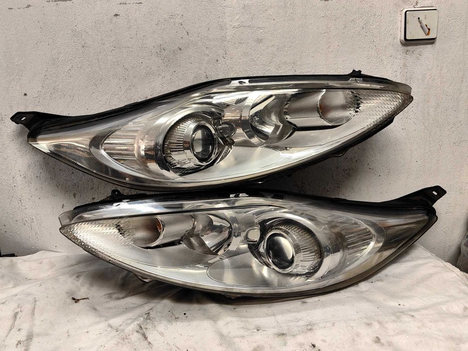 Оригинални фарове Форд Фиеста  Ford Fiesta MK7 08-13