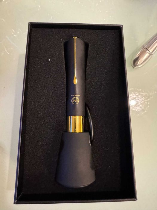 Dispozitiv LED Empire pentru ochi – Instrument revitalizant pentru îngrijirea ochilor