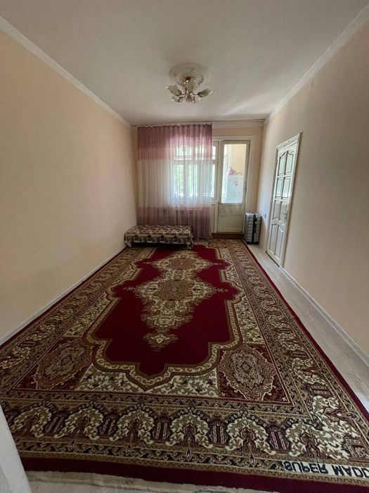 Сдаётся квартира на Чиланзаре 19квартале 2комнатная 350у.е.семье