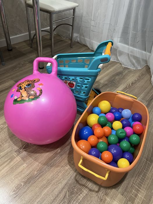 Детские игрушки