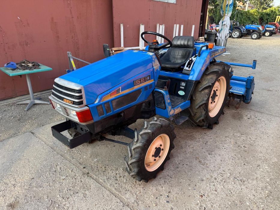 Tractor japonez Iseki Landhope 217