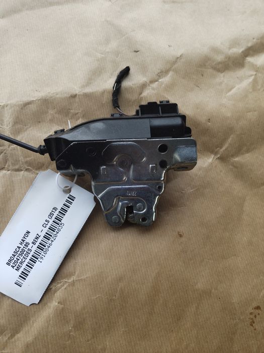 Broasca haion spate Mercedes Cls 2013 A2047500185
