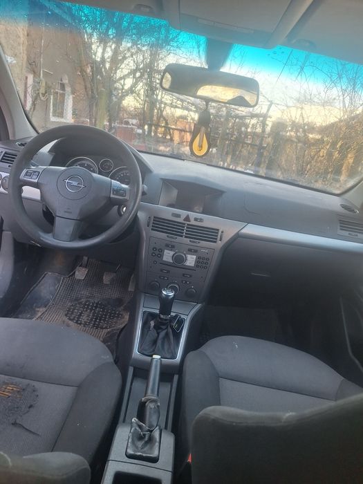 Vând Opel astra h