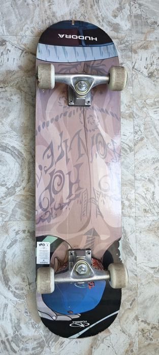 Skateboard complet Hudora pentru începători / copii