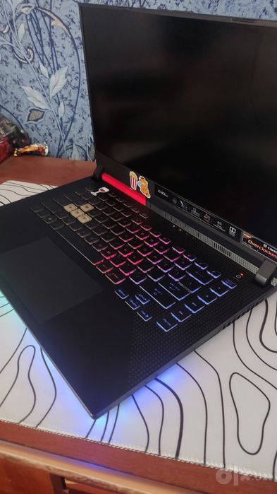 ASUS rog strix Ryzen 9