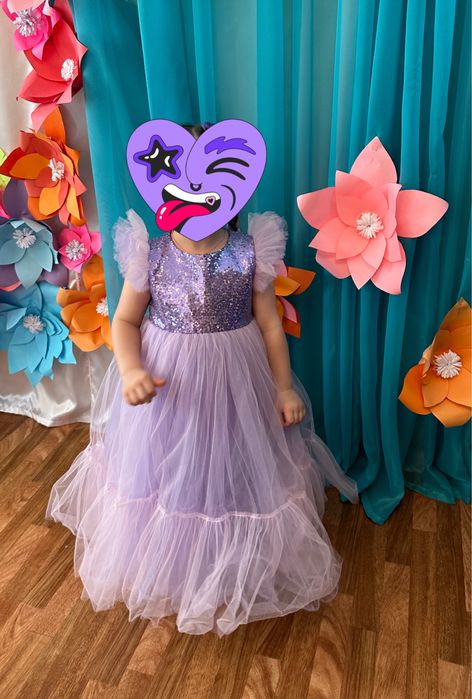 Платье нарядное пышное