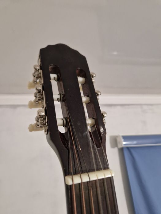 Гитара классическая