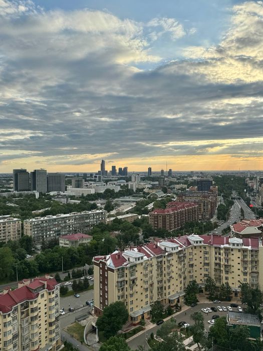 4 комн. Квартира Akay city