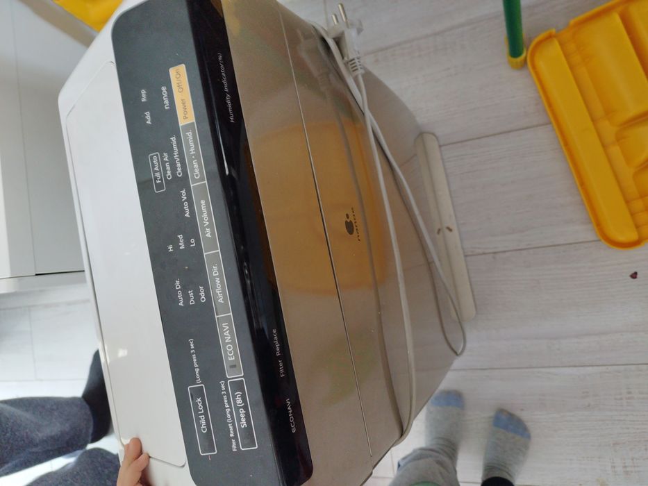 Продам воздухоочиститель