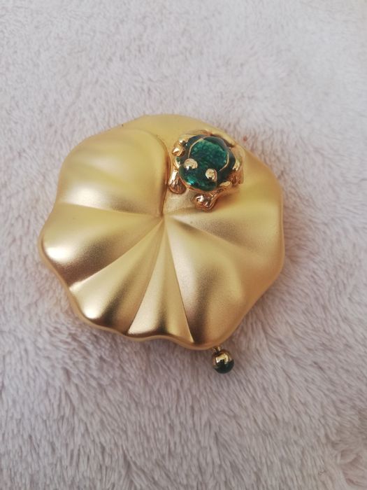 ESTEE LAUDER  транслусентна пудра