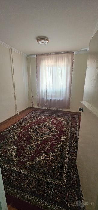 Аренда коракамиш 1.хонали оилага берилади расмдаги уй  1.этаж