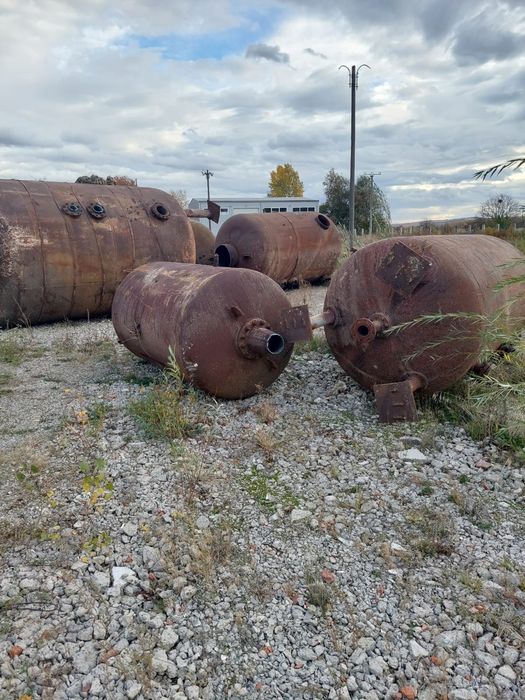 Rezervor metalic/ rezervoare metalice bazine