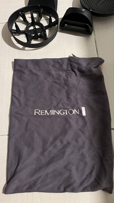 Feon/Uscator de par Remington ONE D6077 in garantie