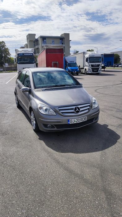 Mercedes-Benz classa b